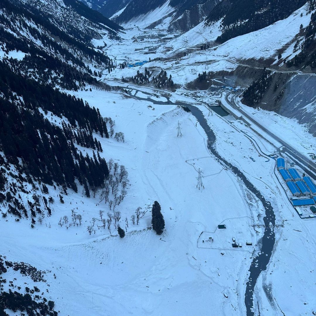 Neutral Minimalist Testimonials Instagram - 2025-02-10T130734.090