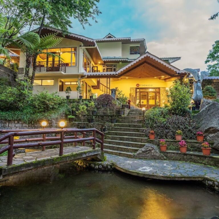 Neutral Minimalist Testimonials Instagram - 2025-02-16T203848.773