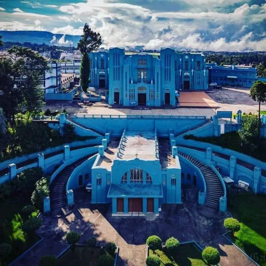 Neutral Minimalist Testimonials Instagram (38)