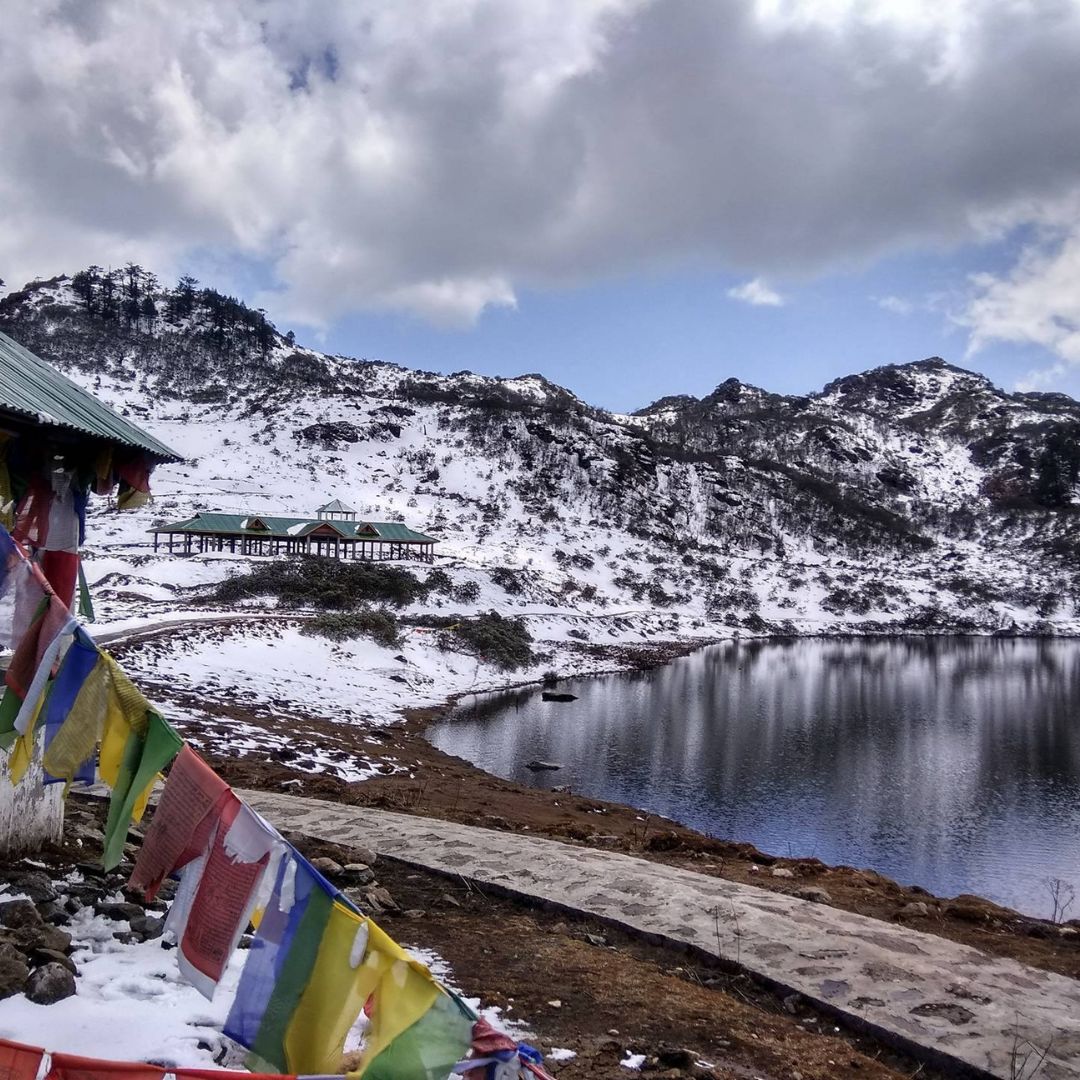 Neutral Minimalist Testimonials Instagram (57)